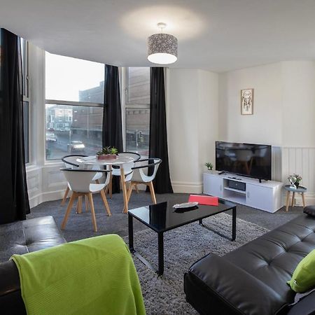 02 Springfield - Sleeps 6 Apartment Blackpool Luaran gambar